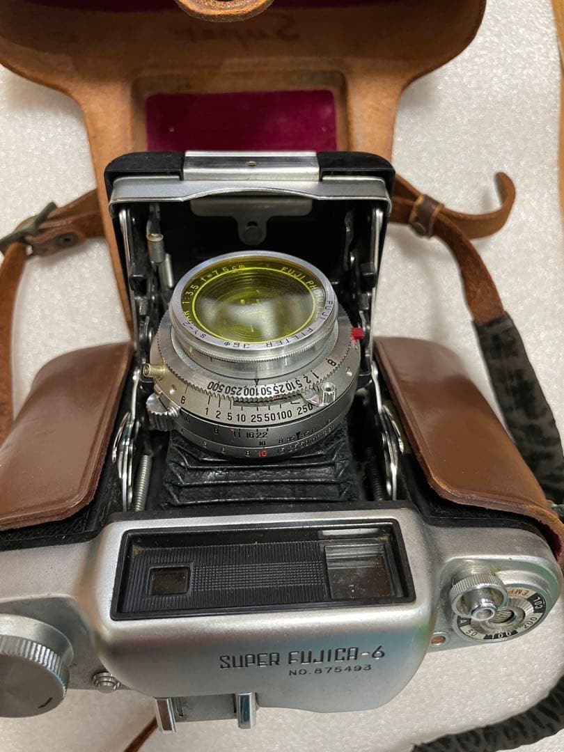 カメラ　Fujica -6