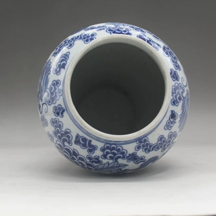 青花釉下彩麒麟花将軍缶 賞物観賞瓶 景徳鎮 陶磁器