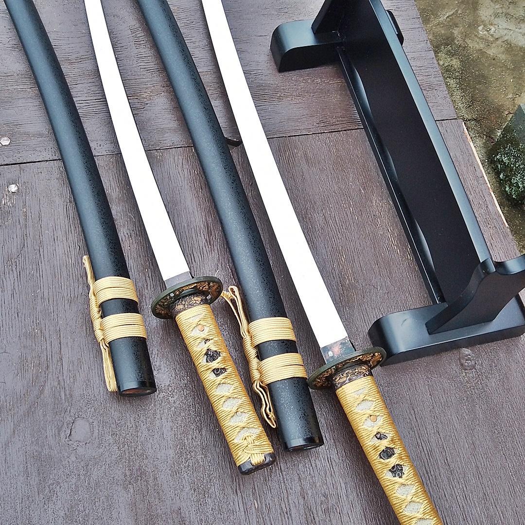 模造刀 日本刀 刀剣 刀掛台 二本掛台 据え置き式