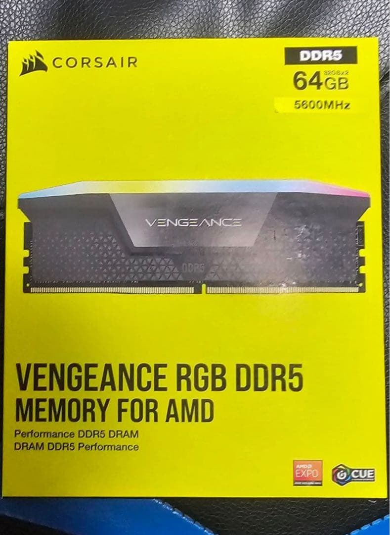 メモリー CORSAIR VENGEANCE RGB DDR5 64GB 5600MHz VENGEANCE® RGB 64GB (4x16GB) DDR5 DRAM 5600MT/s C36 AMD EXPO