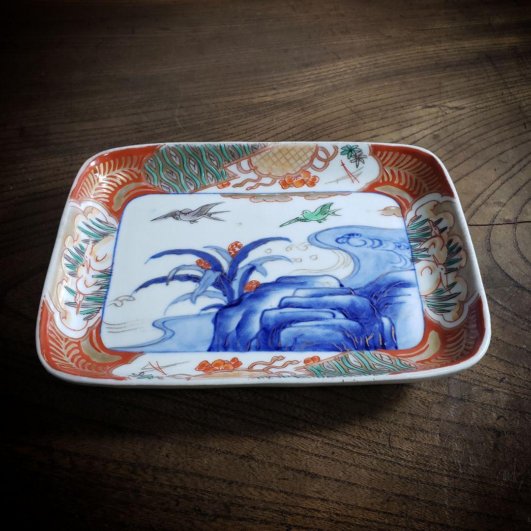 角皿 変形皿 色絵付 金彩 鳥 燕 鷺 波 自然風景 おもと 植物 古