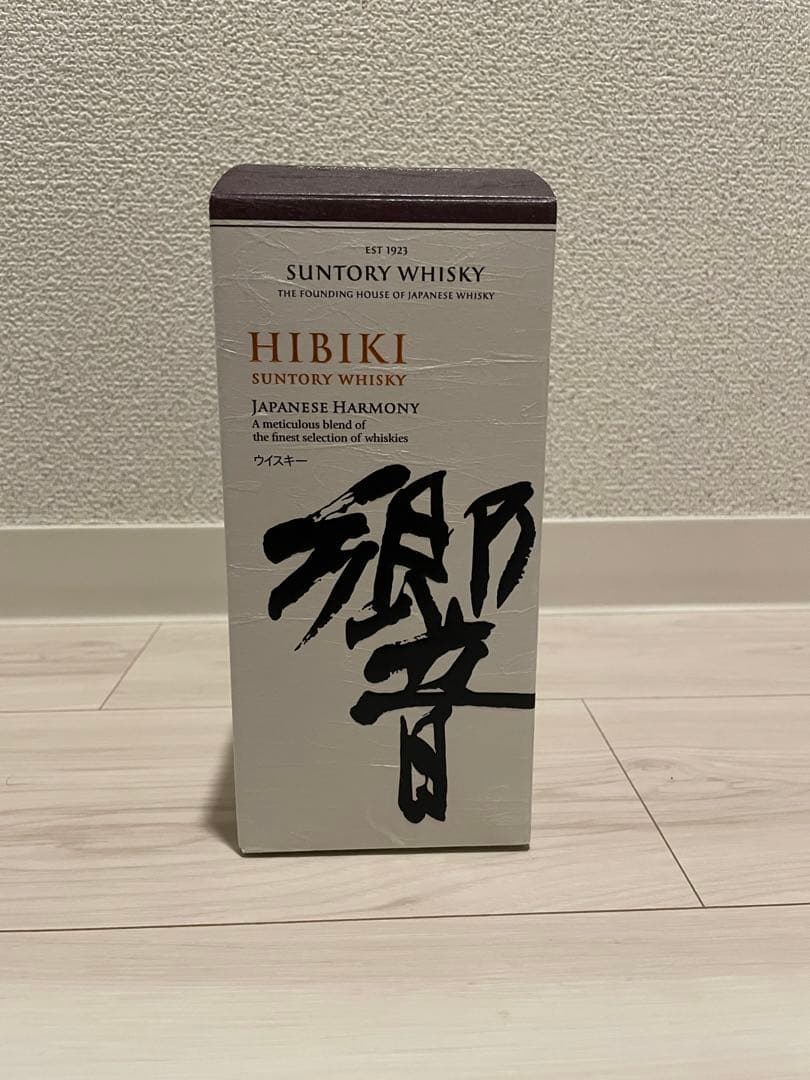 サントリーウイスキー 響 Japanese Harmony 化粧箱付き