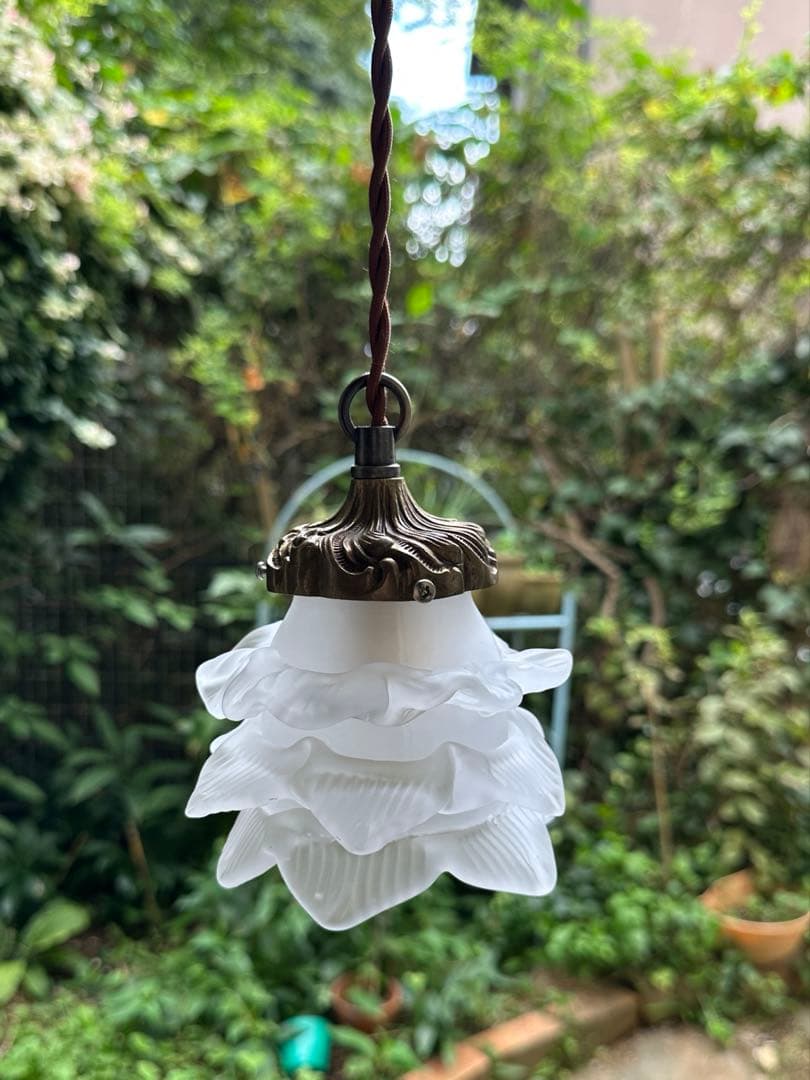 1920年代 フランス アンティーク アプリカシオン 可愛い薔薇のアトリエランプ 1920年代 フランス アンティーク アプリカシオン 可愛い薔薇のアトリエ