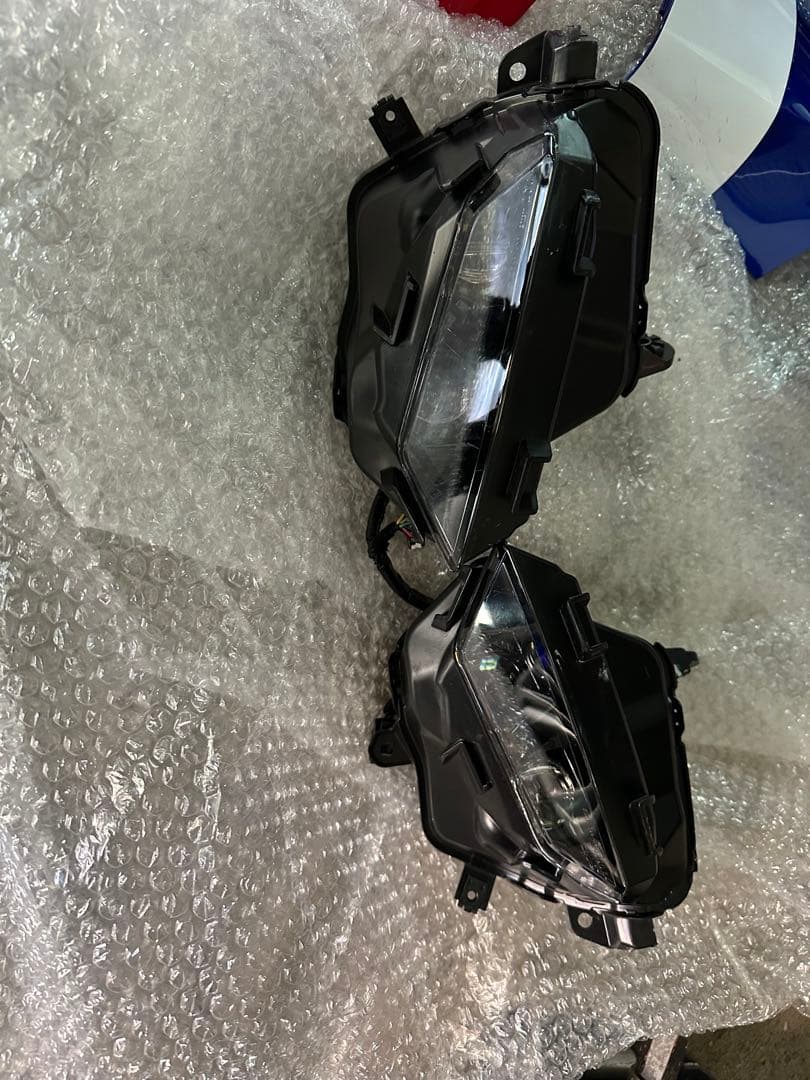 cbr1000rr-r純正ヘッドライト 1X LED Headlight Assembly for Honda CBR1000RR 2008-2011 Sportbike