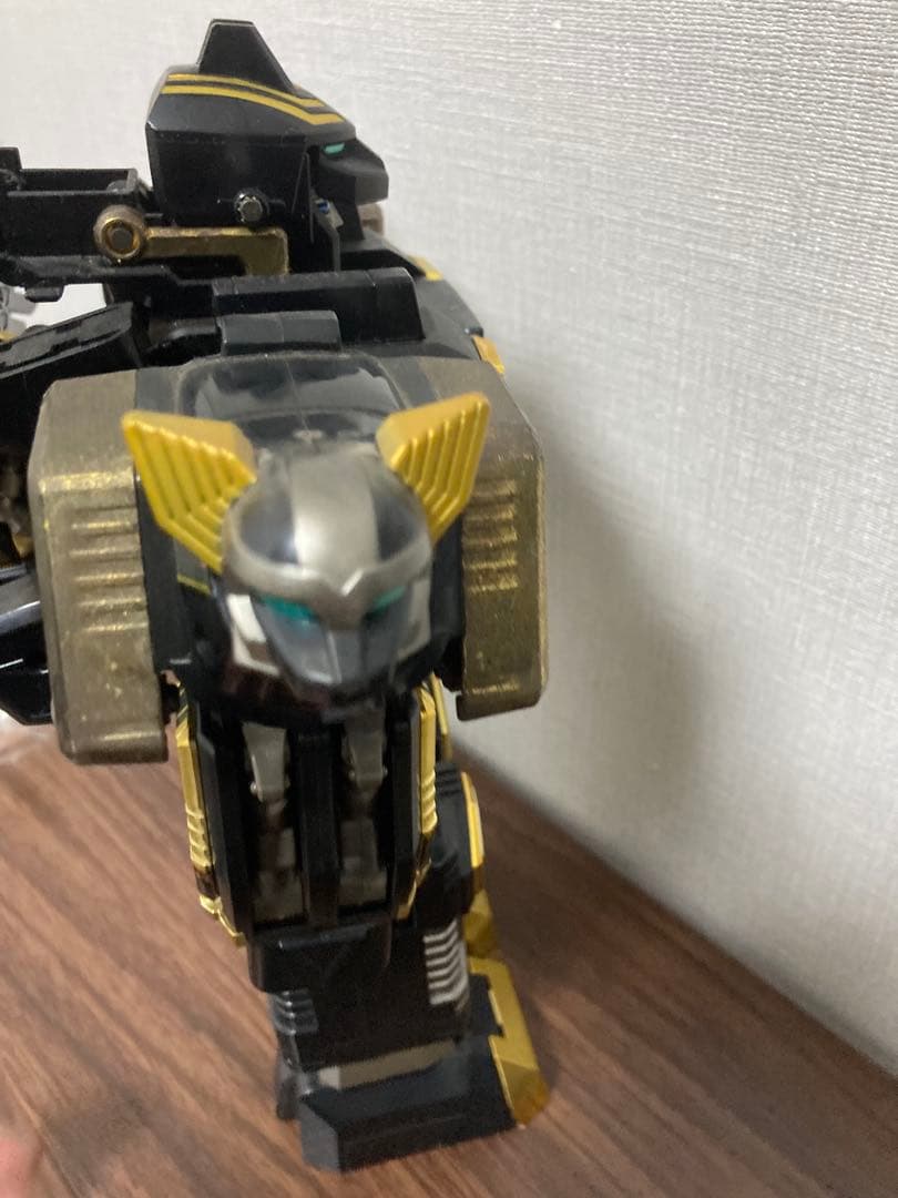 バンダイ 星獣戦隊ギンガマン DX超合金 ギンガイオー 限定ブラックバージョン