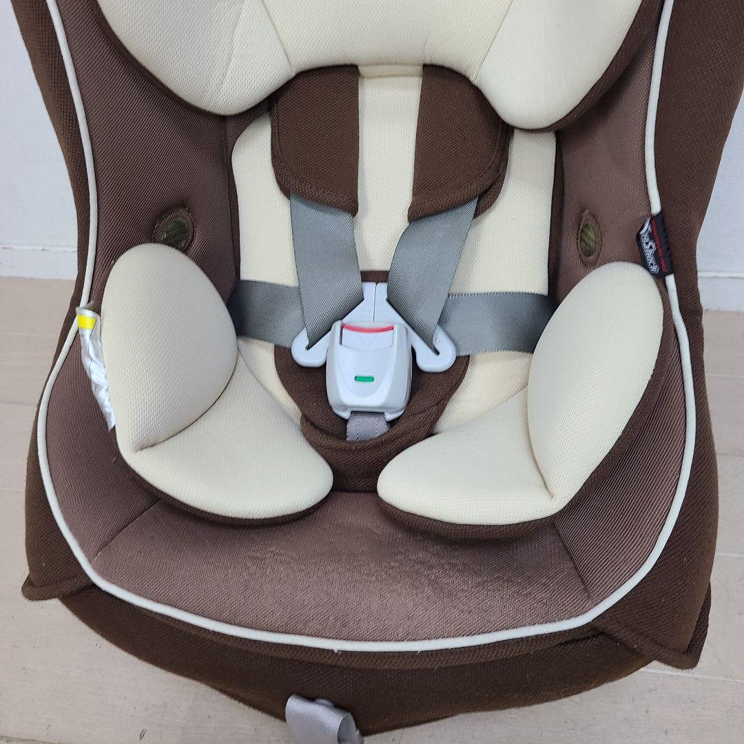 チ*ん様 超美品　チャイルドシート　新生児から4才　ジュニアシート　コンビ