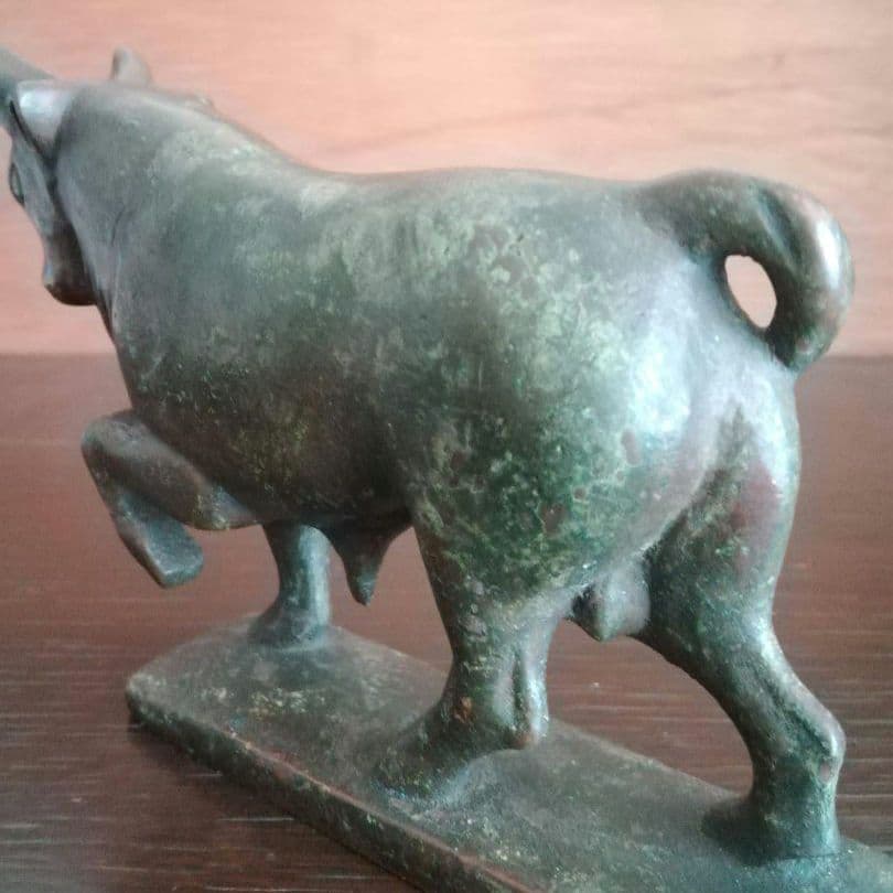 逸品　青銅製のミノア文明の雄牛　ギリシャクレタ島 　宇宙エネルギー　生と死の力