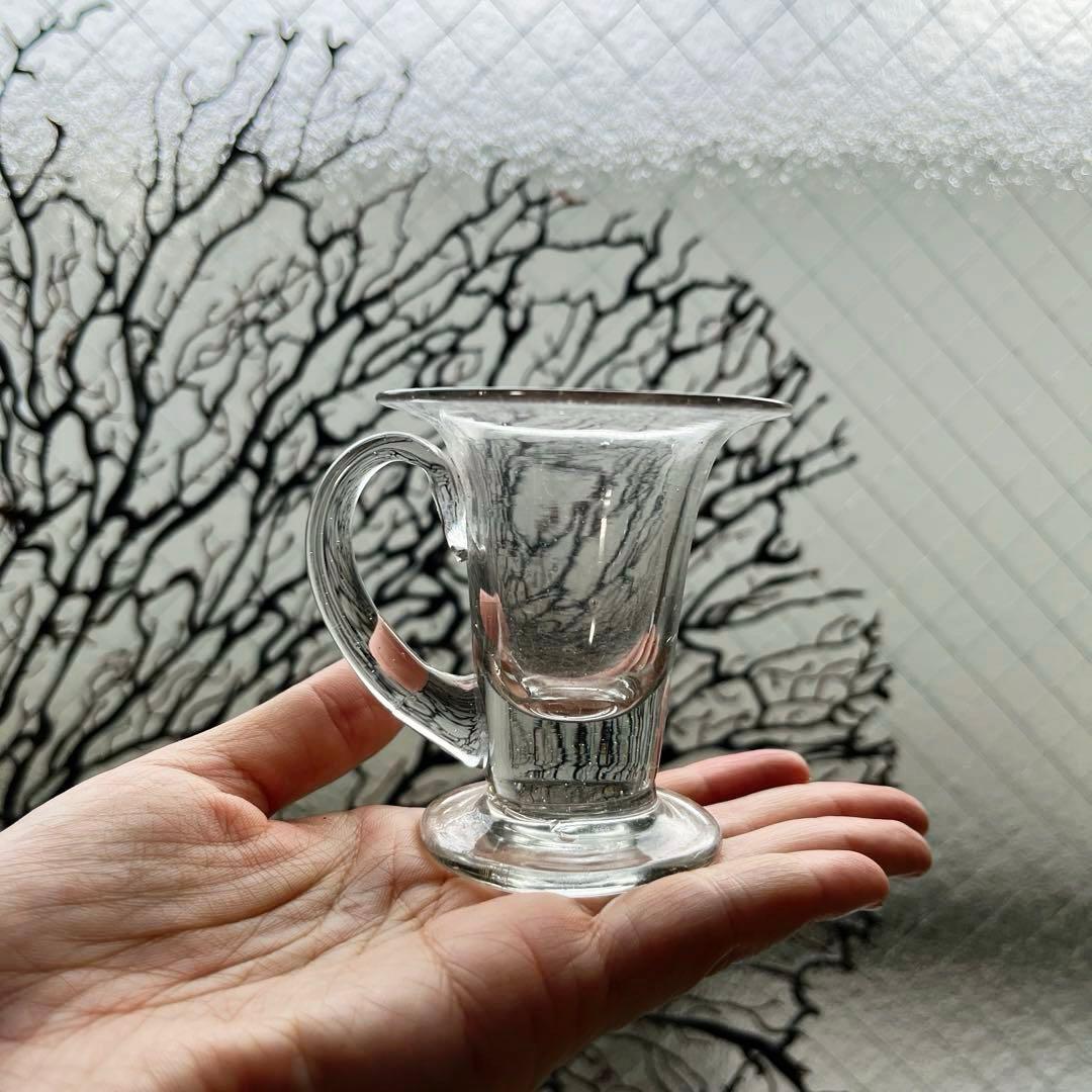 骨董　時代ガラス　ゆらゆら銀色　反り口　アイスクリームコップ　氷コップ　ウラン 骨董 時代ガラス ゆらゆら銀色 反り口 アイスクリームコップ 氷コップ