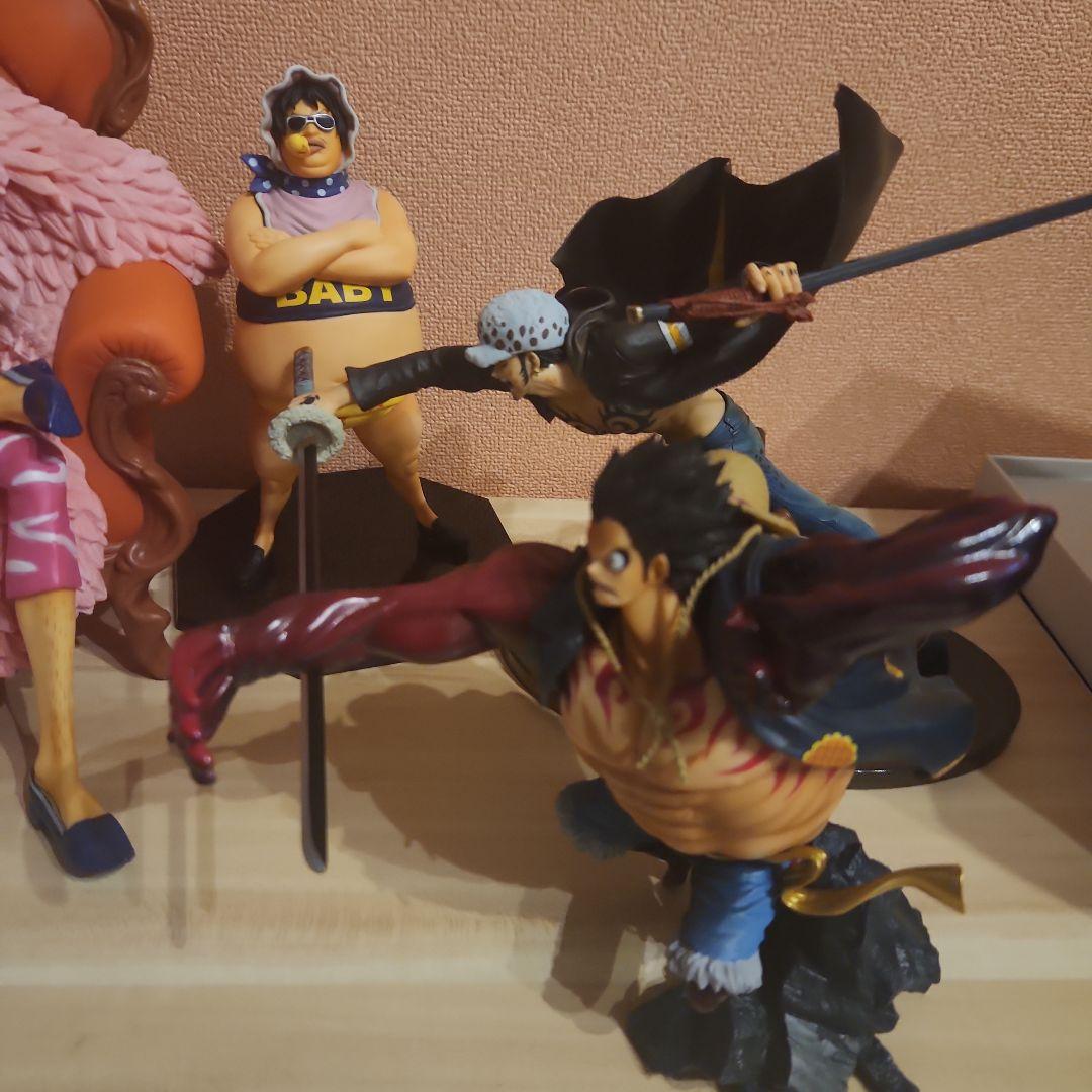 ドレスローザ ドフラミンゴ シュガー セニョールピンク ベビー5 バルトロメオ