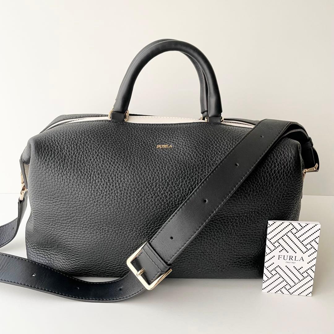 フルラ FURLA ハンドバッグ 2way ブロガー レザー 見た目が変わる