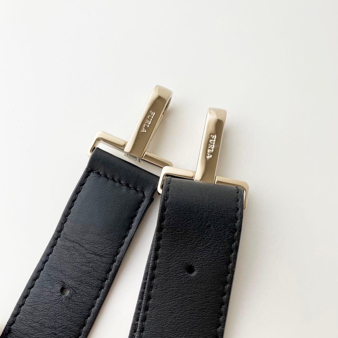 フルラ FURLA ハンドバッグ 2way ブロガー レザー 見た目が変わる