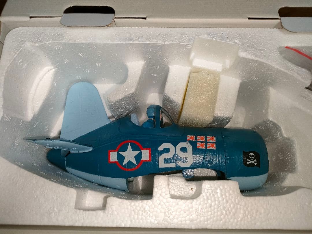 XK A500 QF4U コルセア　ラジコン飛行機