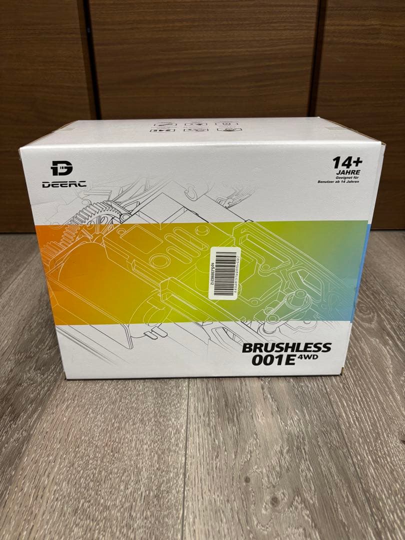 DEERC ブラシレス 001E 4WD ラジコンカー