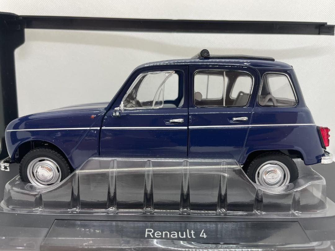201-014 ノレブ 1/18 ルノー 4 1965 Blue
