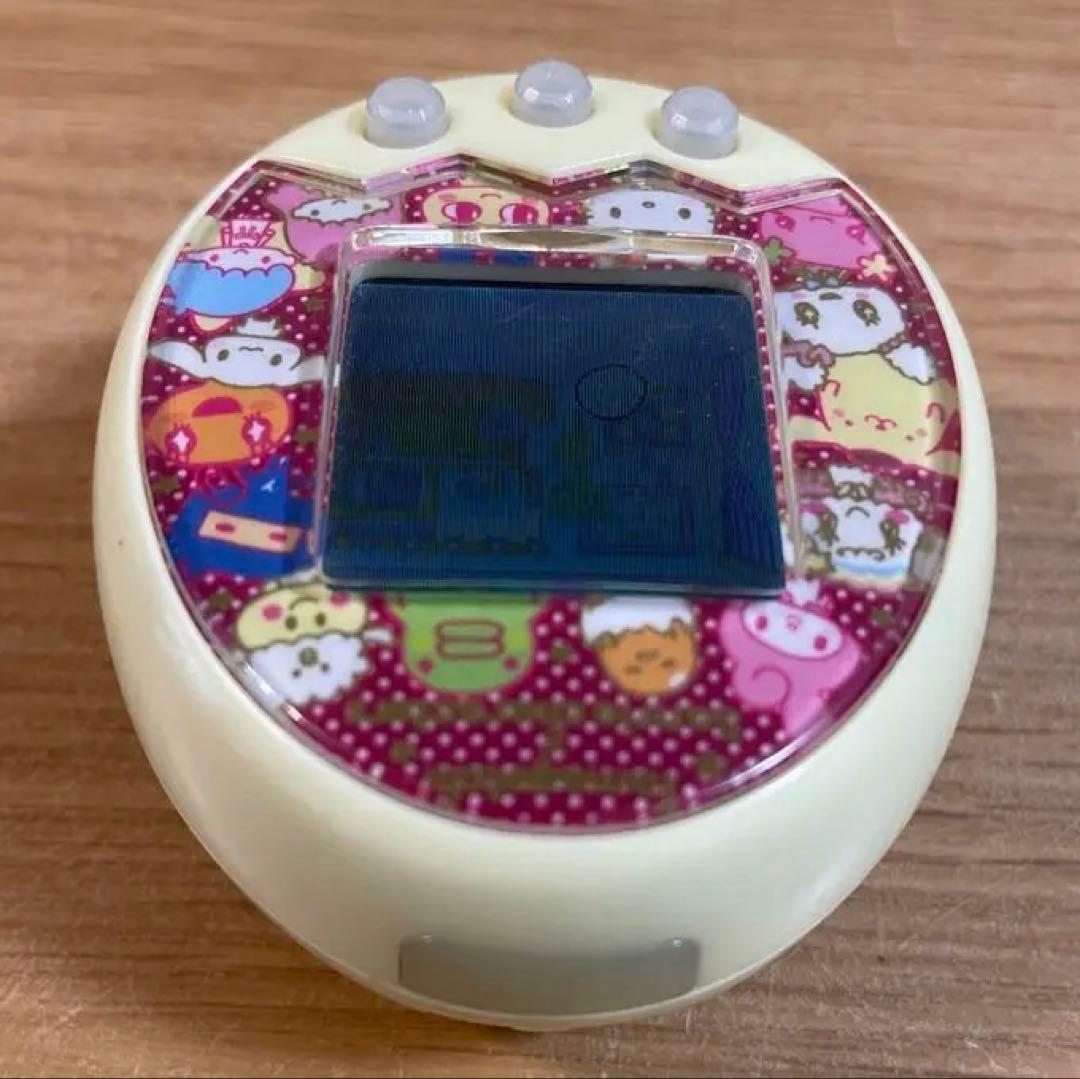 Tamagotchi m!x(たまごっちみくす) サンリオキャラクターズ