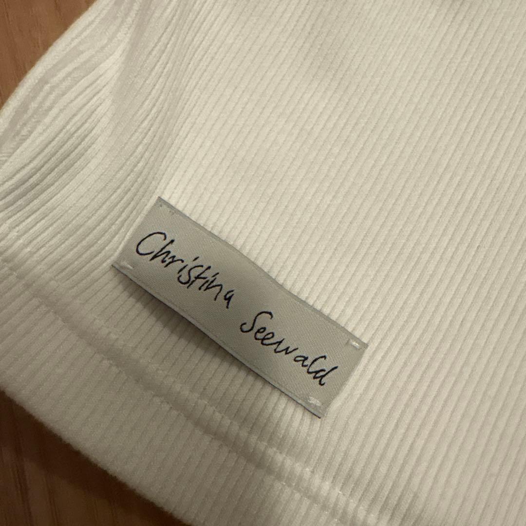 Christina Seewald ホワイト タンクトップ