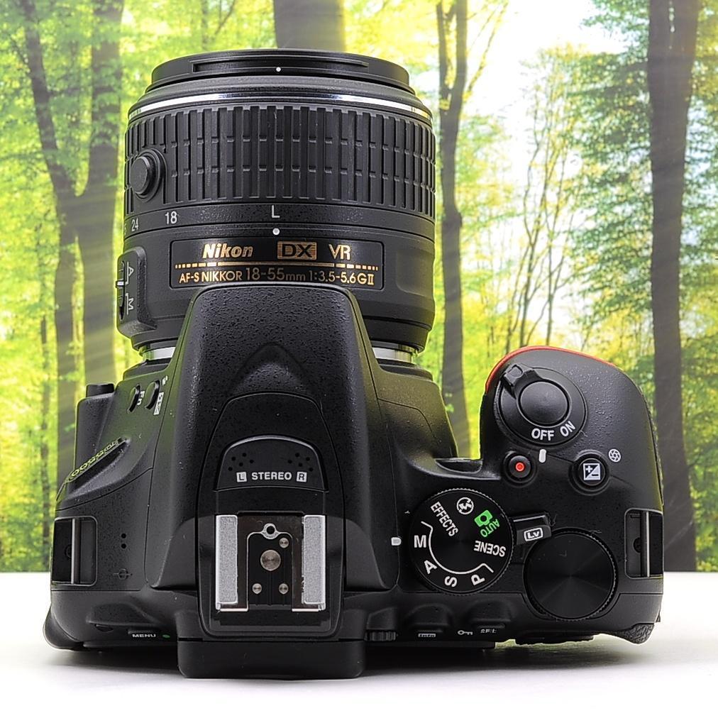 スマホ転送機能付☆ニコン D5500☆液晶タッチで簡単操作♪高画質一眼