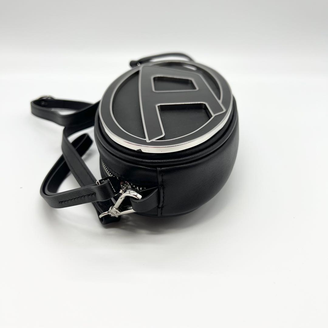 極美品✨DIESEL　ショルダーバッグ　HOLI-D　レザー　ブラック　正規品