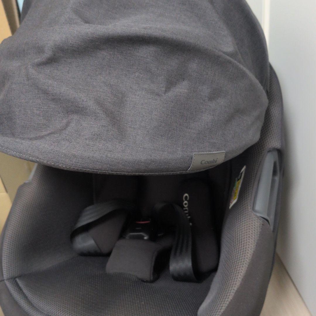 Combi 車用チャイルドシート ブラック　the s