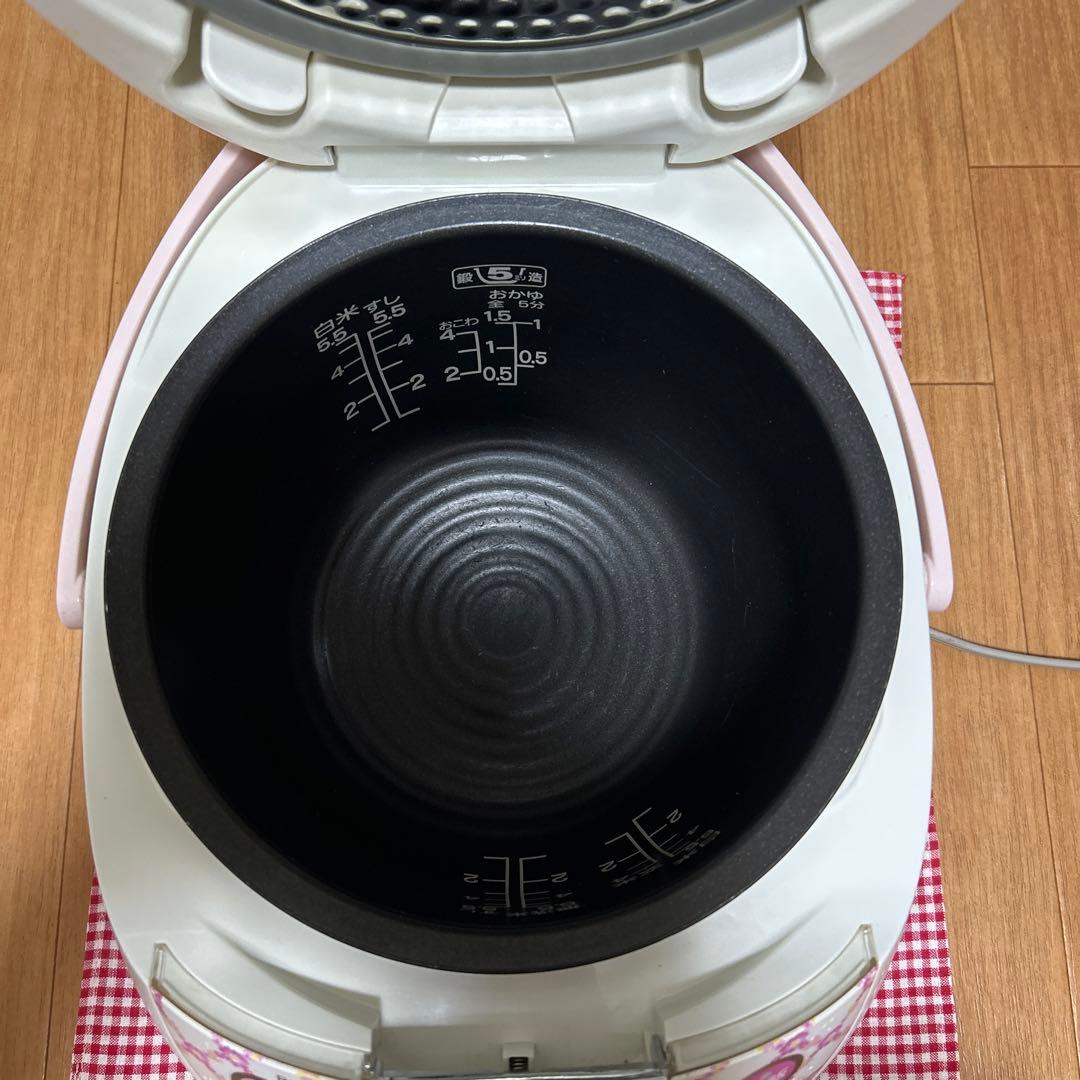 最終値下げ ハローキティ炊飯器 - メルカリ