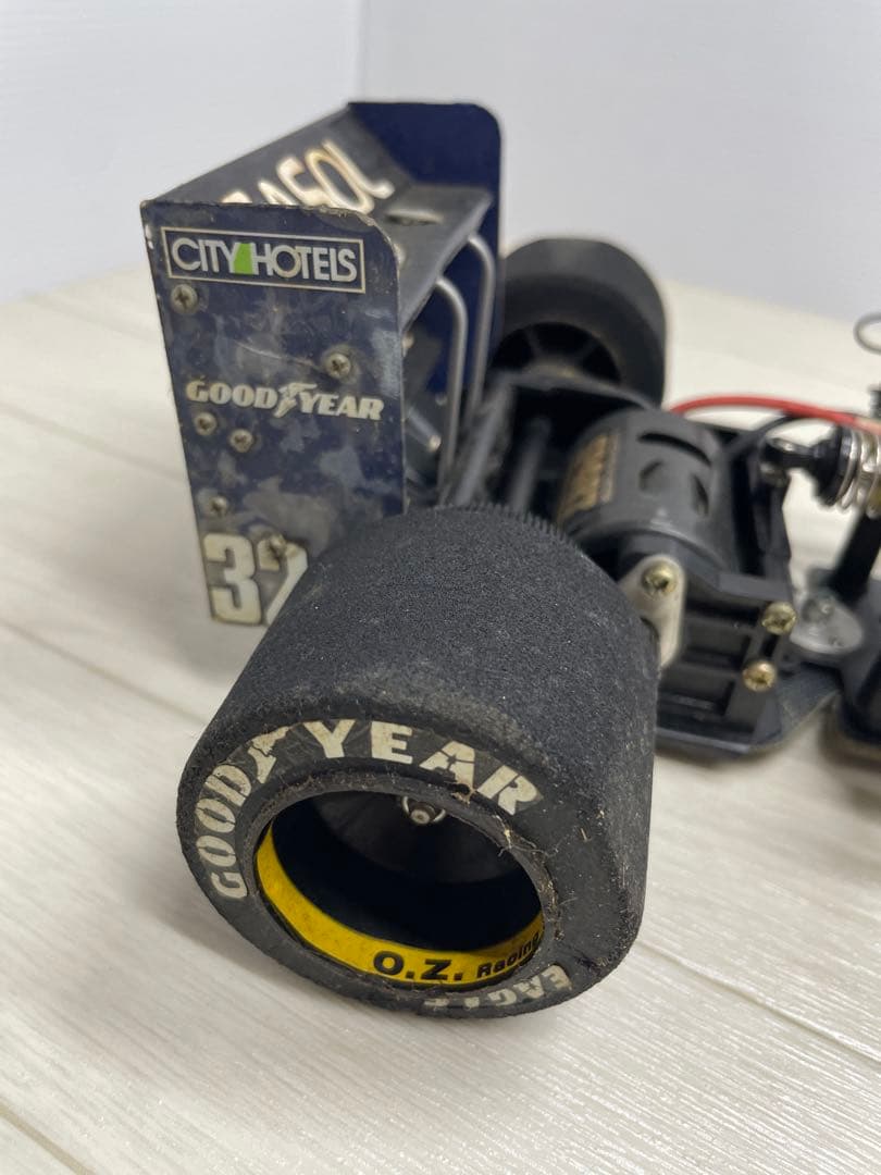 [訳あり] タミヤ F1 ラジコン + フタバ Attack プロポ セット