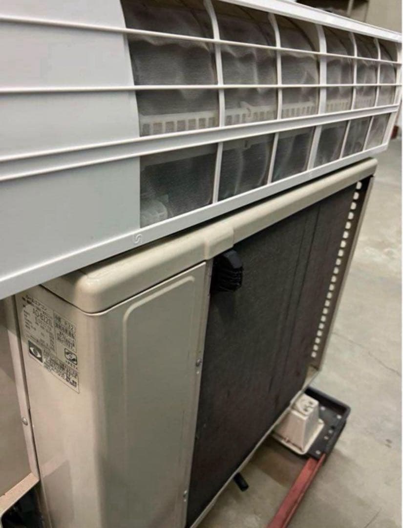 【高年式】2021年式 2.2kw 富士通 エアコン AS-B221L-W