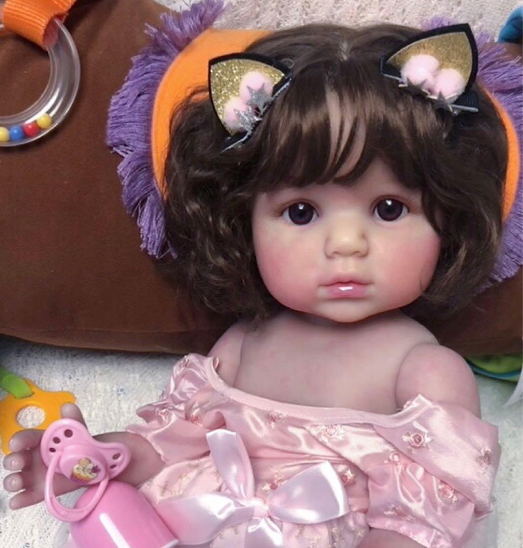 フルビニールのトドラーちゃんリボーンドール