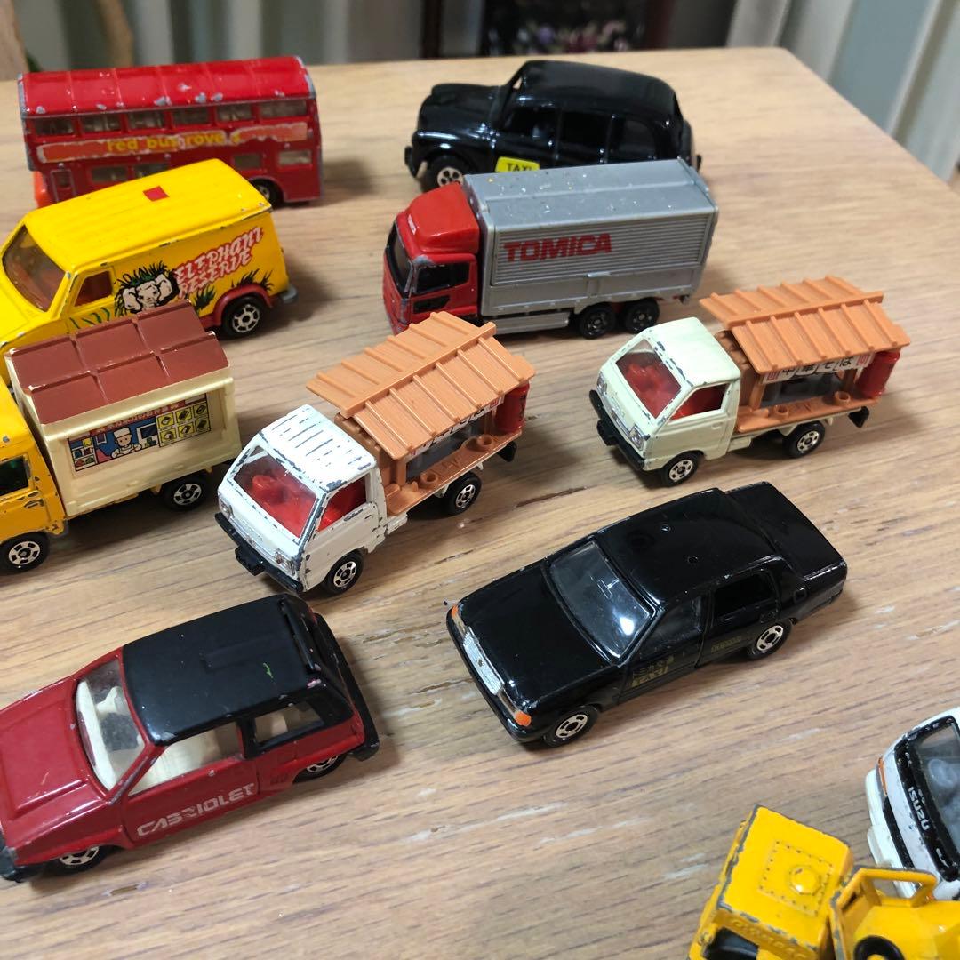 ミニカーまとめ売り　働く車　バス　トミカ　58台　値下げ