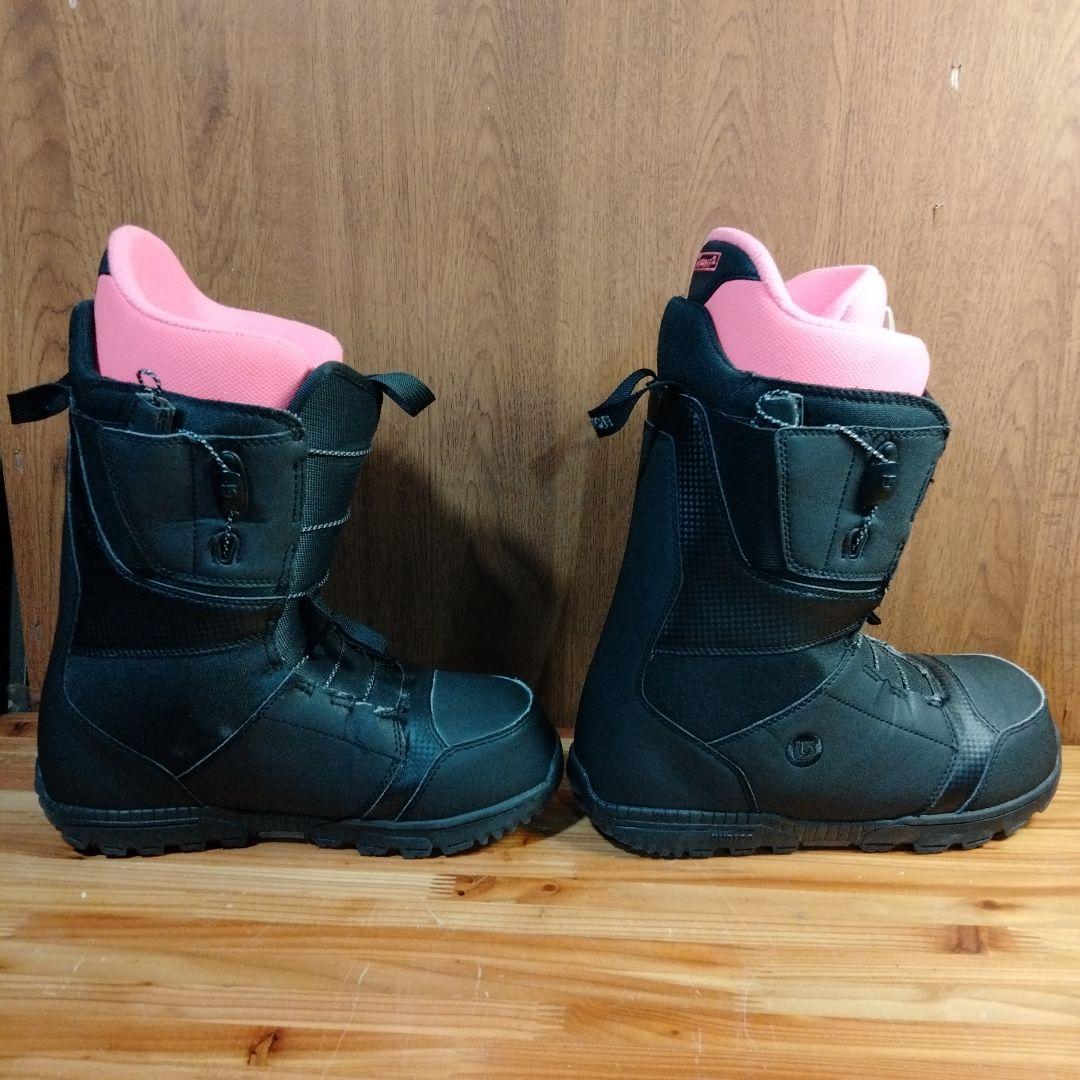 美品　BURTON　バートン 　スノーボードブーツ　26049