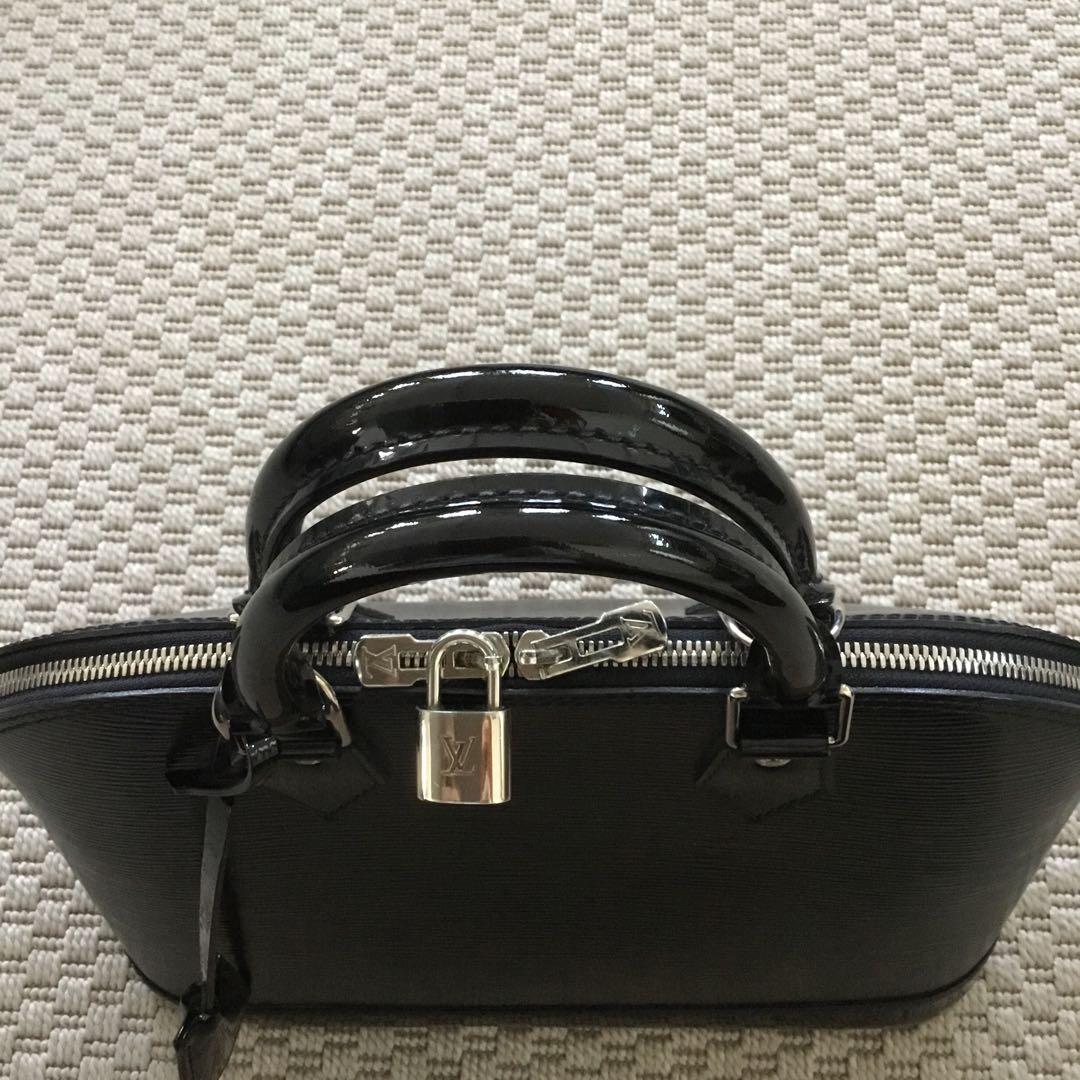Louis Vuitton アルマ　PM エレクトリックノワール　エピ