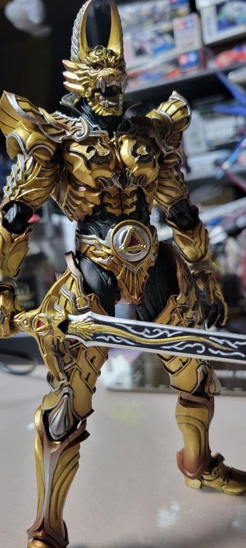 S.H.Figuarts Garo Ryuga Konjiki ver. action figure toy review GARO