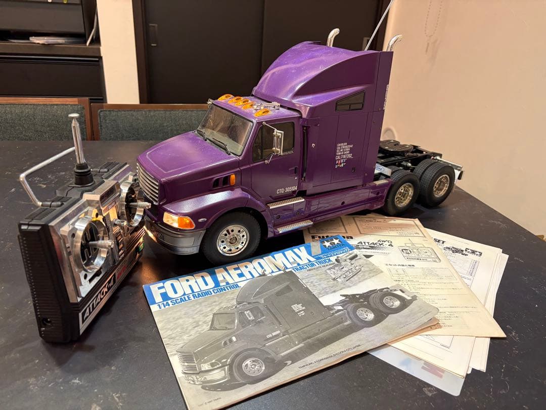 タミヤ 1/14トレーラーヘッド フォード エアロマックス 完成品 現状