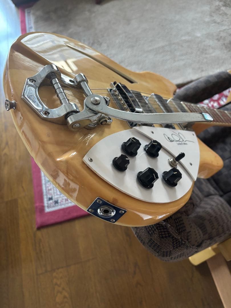 Rickenbacker 360タイプ ナチュラルウッド