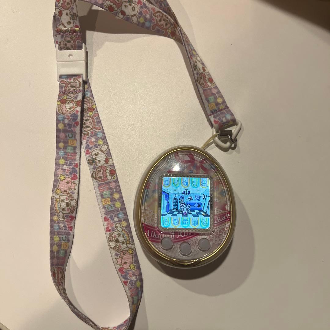 たまごっち4u チャーム付き　アイカツコラボ