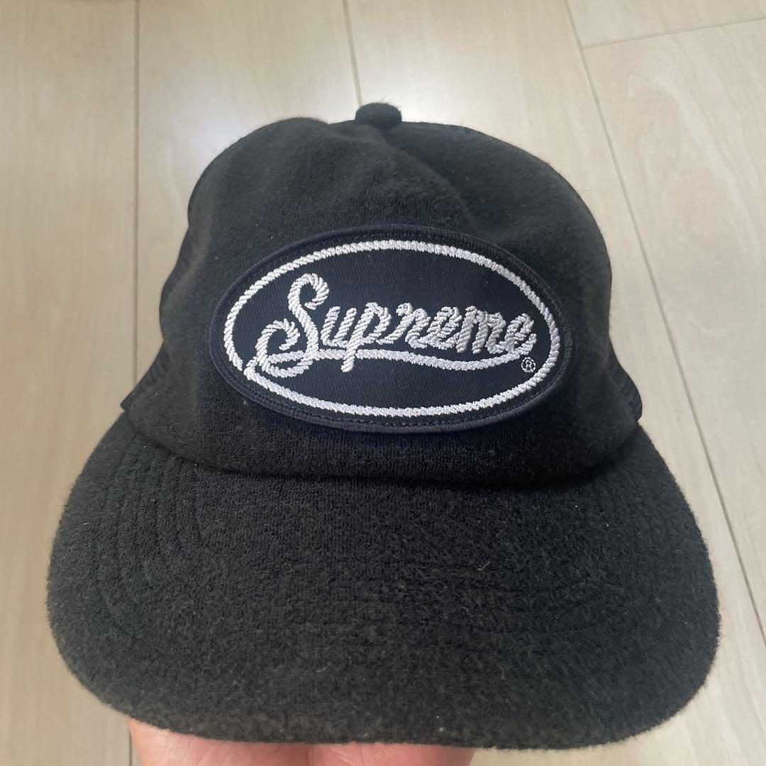 Supreme 黒 トラッカーキャップ