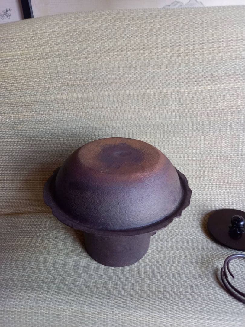 日本伝統工芸士 釜師菊地政光 【松地文糸目富士釜 共箱・