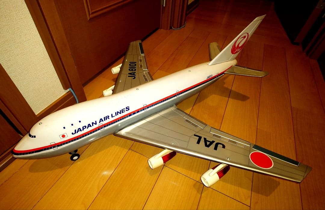 ブリキのおもちゃ ボーイング747 日本航空 - メルカリ
