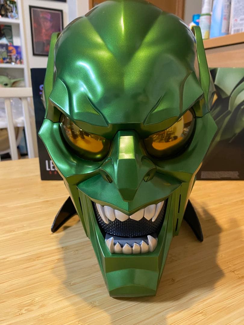 ハズブロ マーベルレジェンド グリーンゴブリン1/1スケールマスク 箱