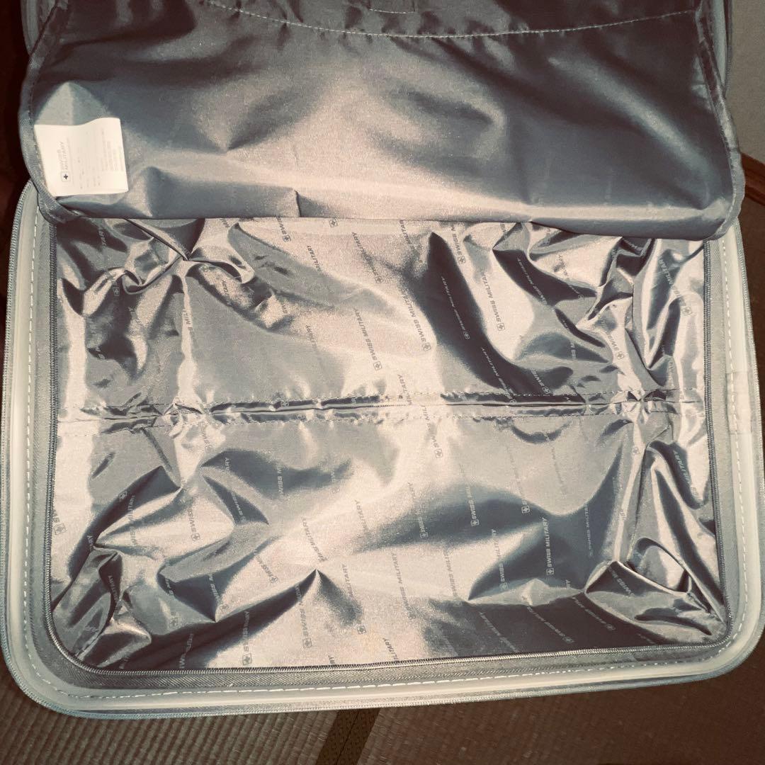 スイスミリタリー スーツケース 38.5L 機内持ち込みサイズ【美品です】