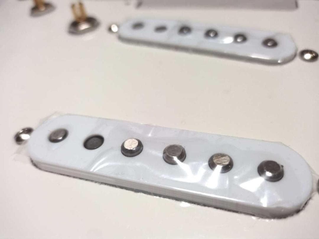 送料無料 14音色ウルトラ/MINIスイッチ追加/AlnicoーGTピックアップ