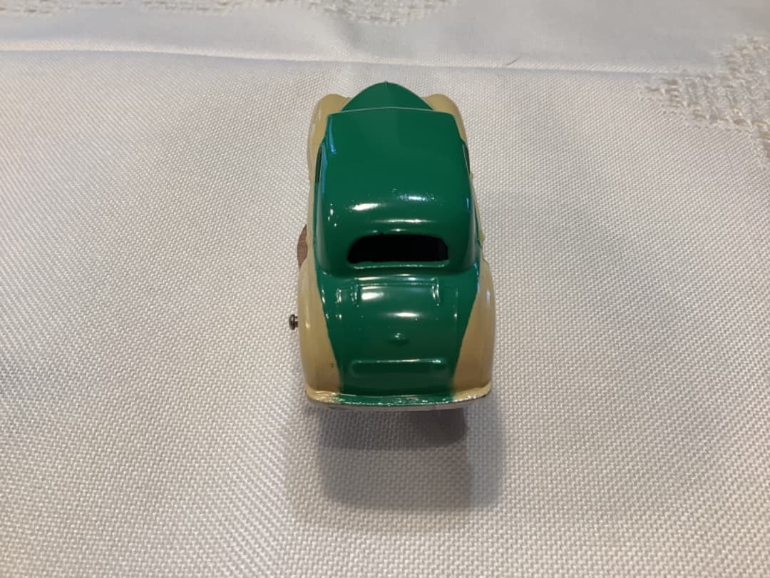 美品　DINKY TOYS MORRIS OXFORD ミニカー