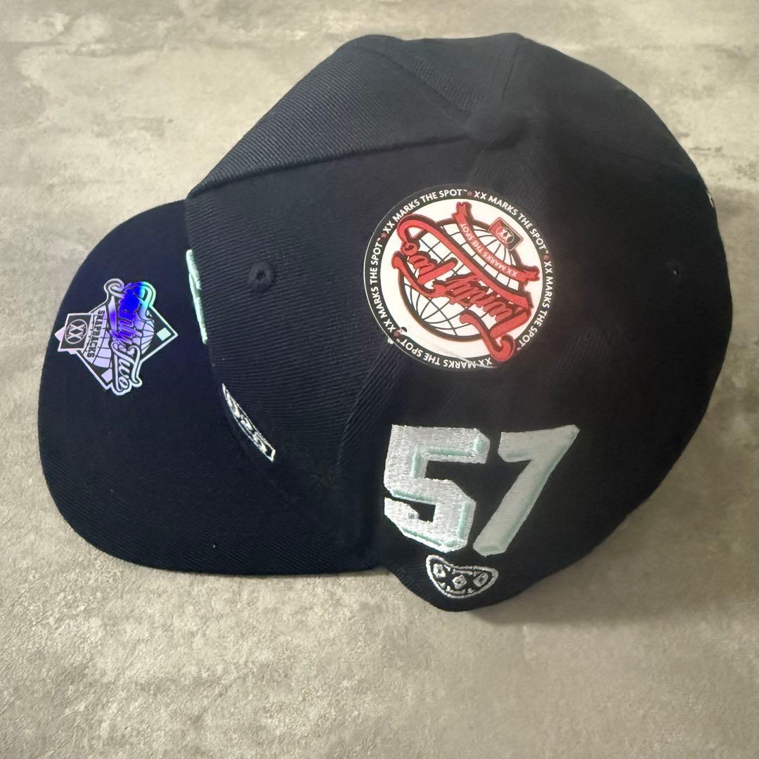 TWNTY TWO NY TIFFANY SNAPBACK CAP