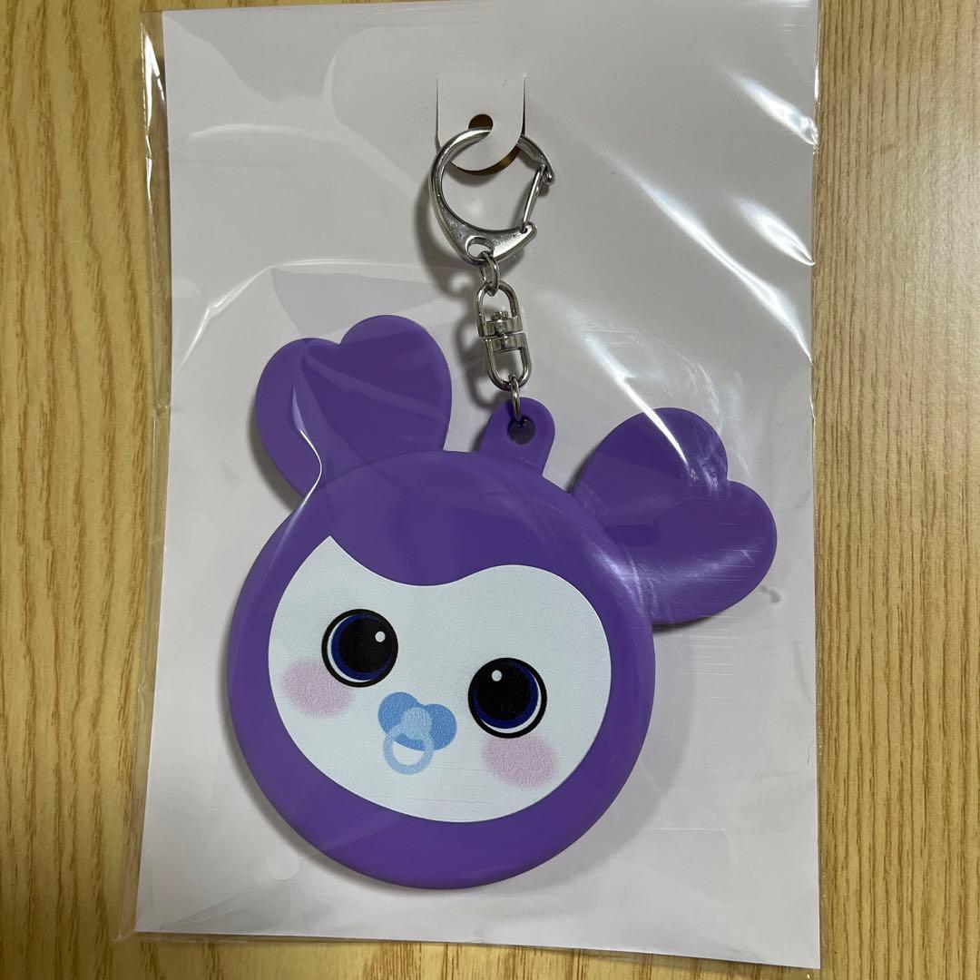 TWICE ツウィ トレカ ラントレ グッズ 缶バッチ 缶バッジ キーホルダー