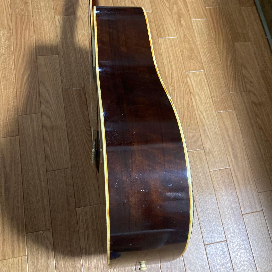 Morris アコースティックギター ドレッドノート　W-20 ケース、弦付