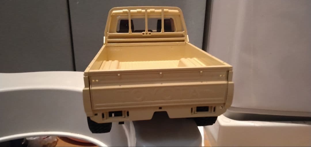 WPL レイウット　1/12ランドクルーザー79