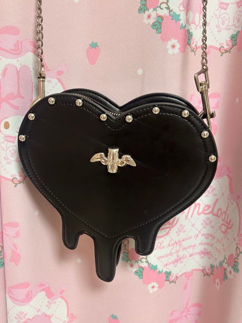 dimmoire ハート型ポシェット Black