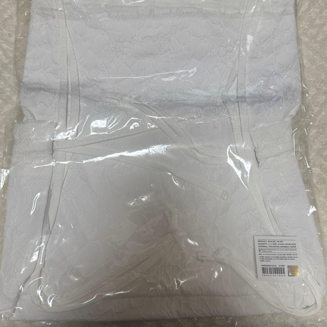 hearts2hearts bag 新品未開封 ナップサック トレカ イェオン