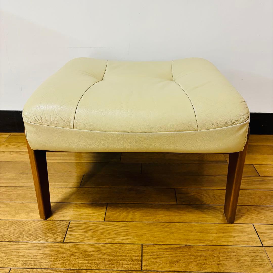 【希少品】　karimoku カリモク chitano チターノ オットマン