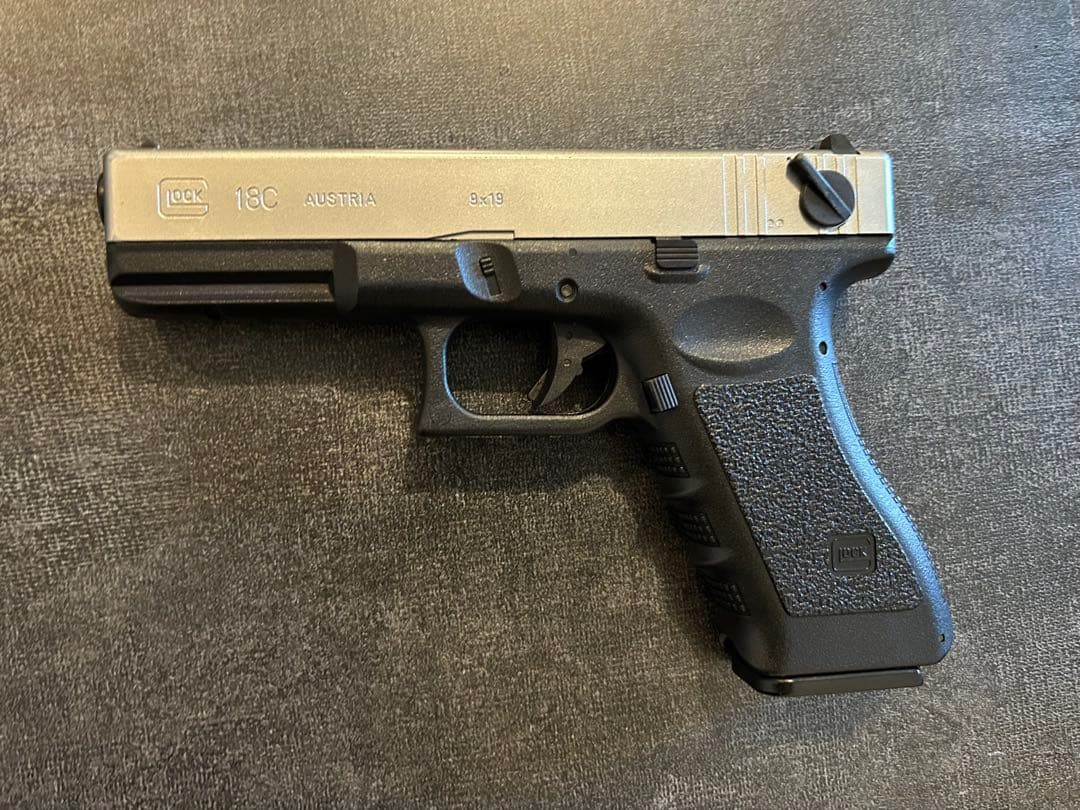 美品・予備マガジン付】東京マルイ GLOCK18Cシルバー リポ化 箱あり