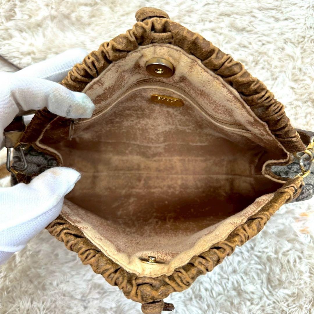 【美品】GUCCIプラス ショルダーバッグ がま口 ベージュ スプリーム GG柄